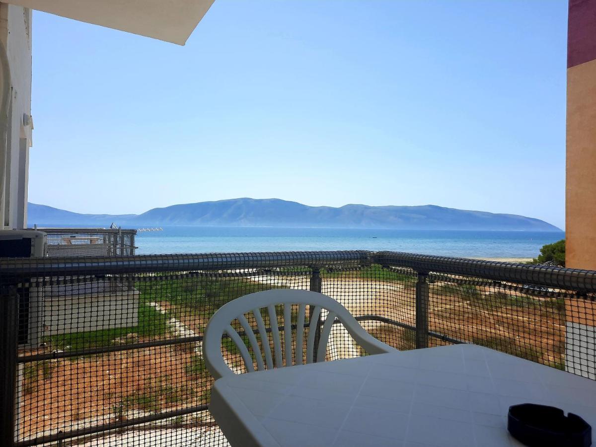 Antea Apartments 1-2 Vlorë Rum bild